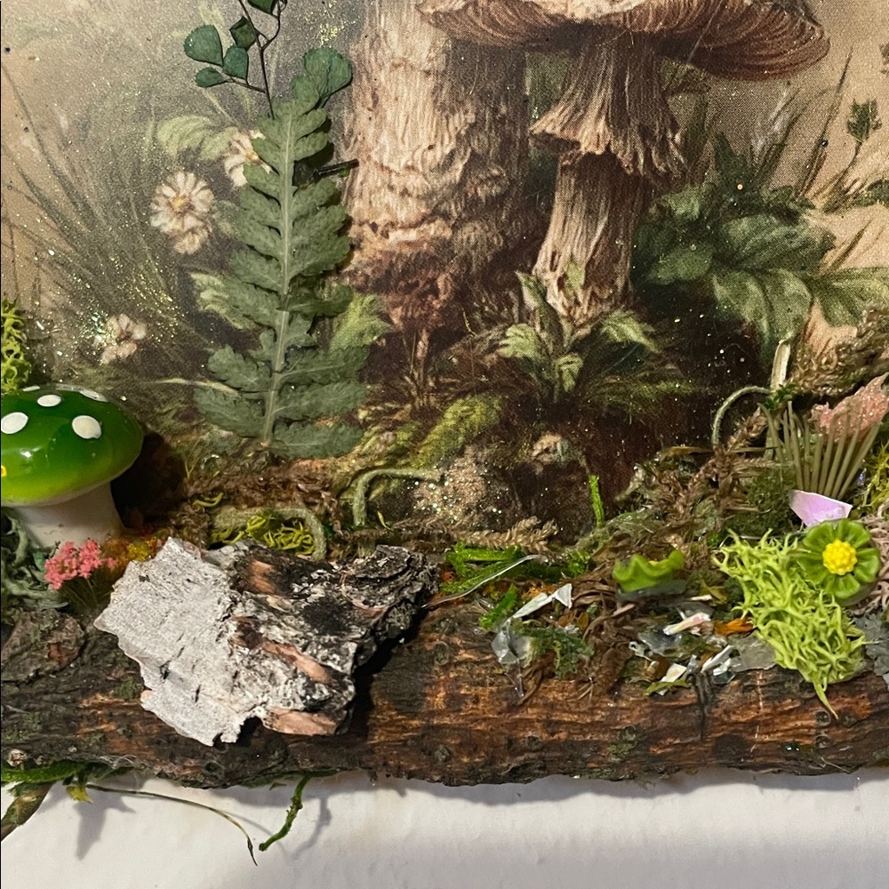 Enchanted Mushroom Wall Decor Green Accent handcrafted border moss Forest nature - Picture 4 of 16